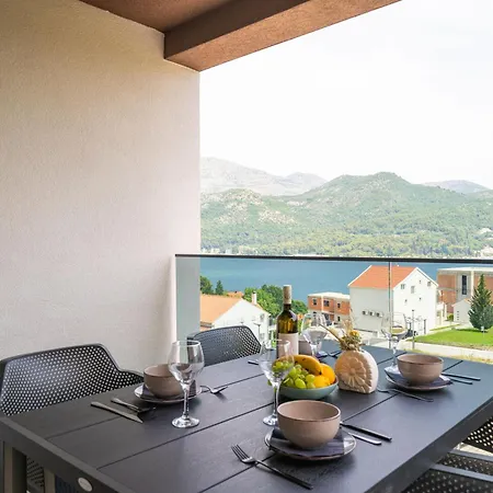 Luxury Salt 아파트 *