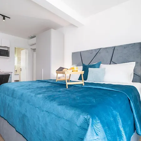 아파트 Luxury Salt 슬라노