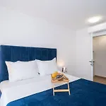 Luxury Salt דירה *