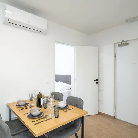Luxury Salt Apartment Slano