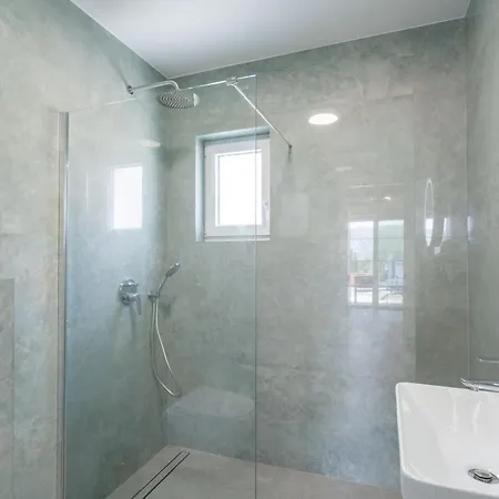 Luxury Salt Apartment Slano