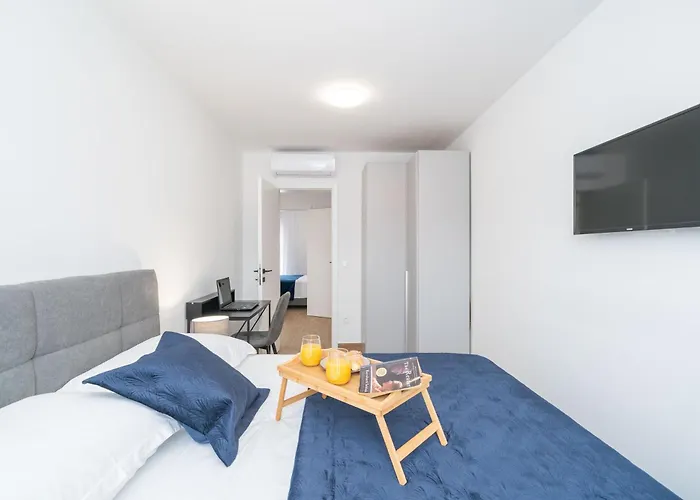 Διαμέρισμα Luxury Salt