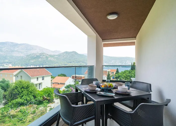 Διαμέρισμα Luxury Salt