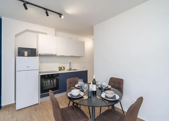 Διαμέρισμα Luxury Salt *