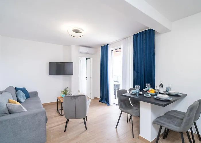 Διαμέρισμα Luxury Salt *