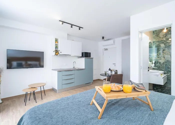 Διαμέρισμα Luxury Salt *